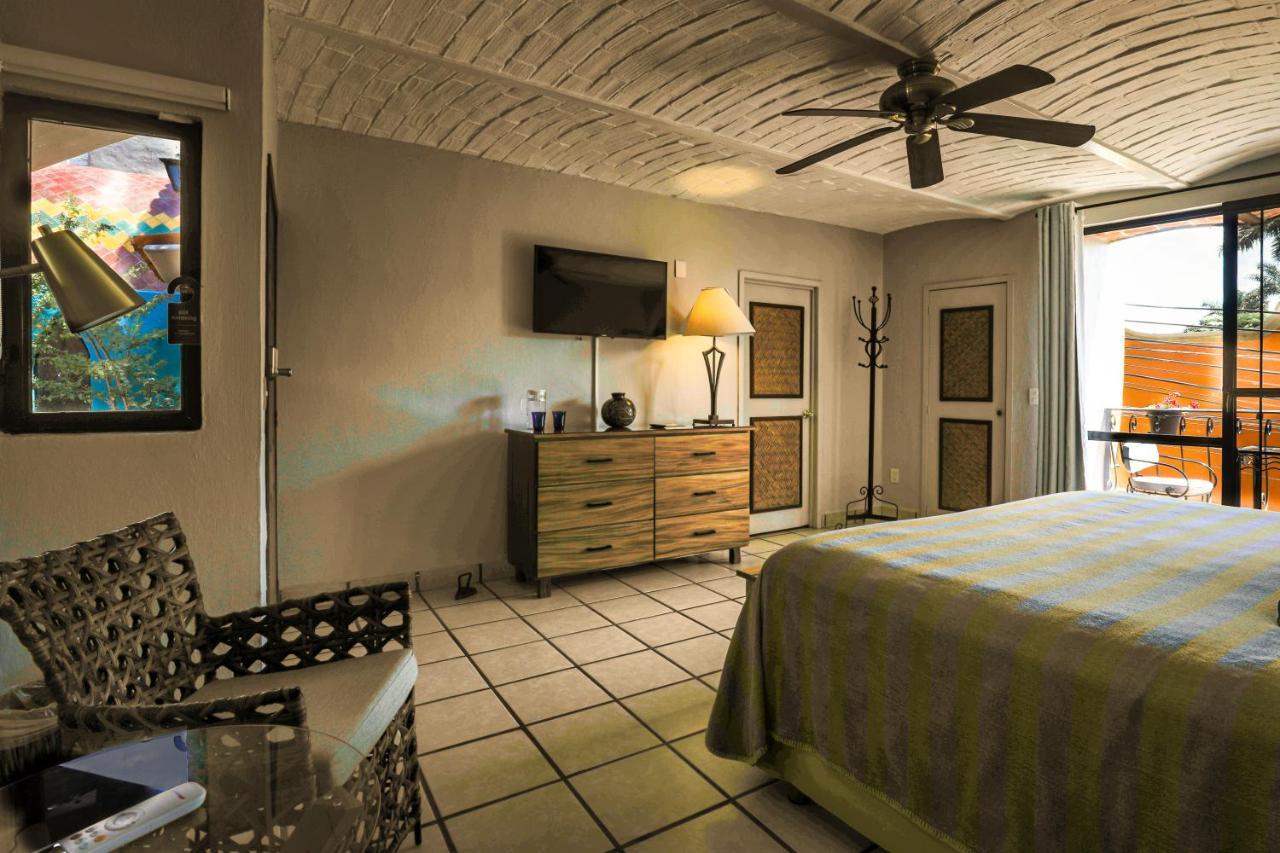 Casa Del Sol Inn Ахихик Екстериор снимка