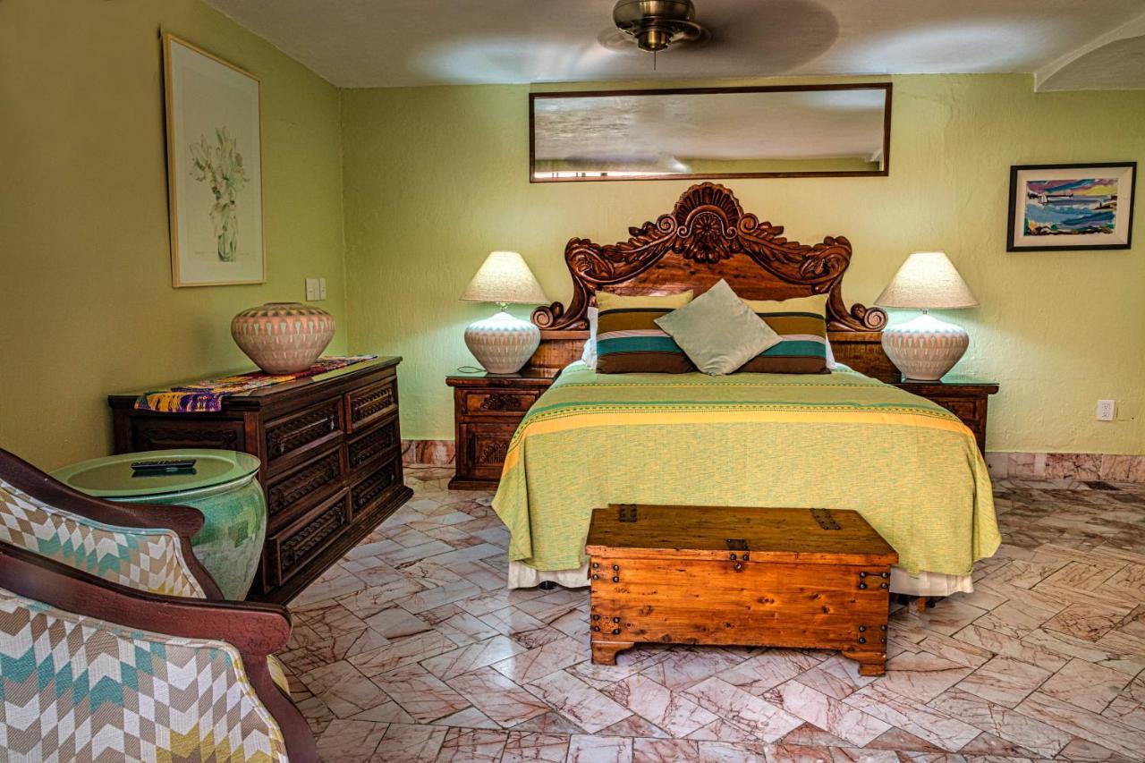 Casa Del Sol Inn Ахихик Екстериор снимка