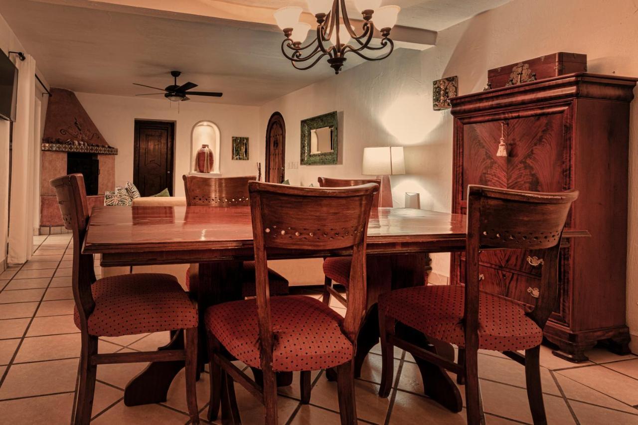 Casa Del Sol Inn Ахихик Екстериор снимка
