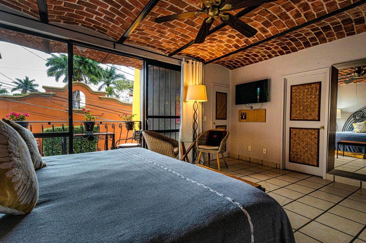 Casa Del Sol Inn Ахихик Екстериор снимка