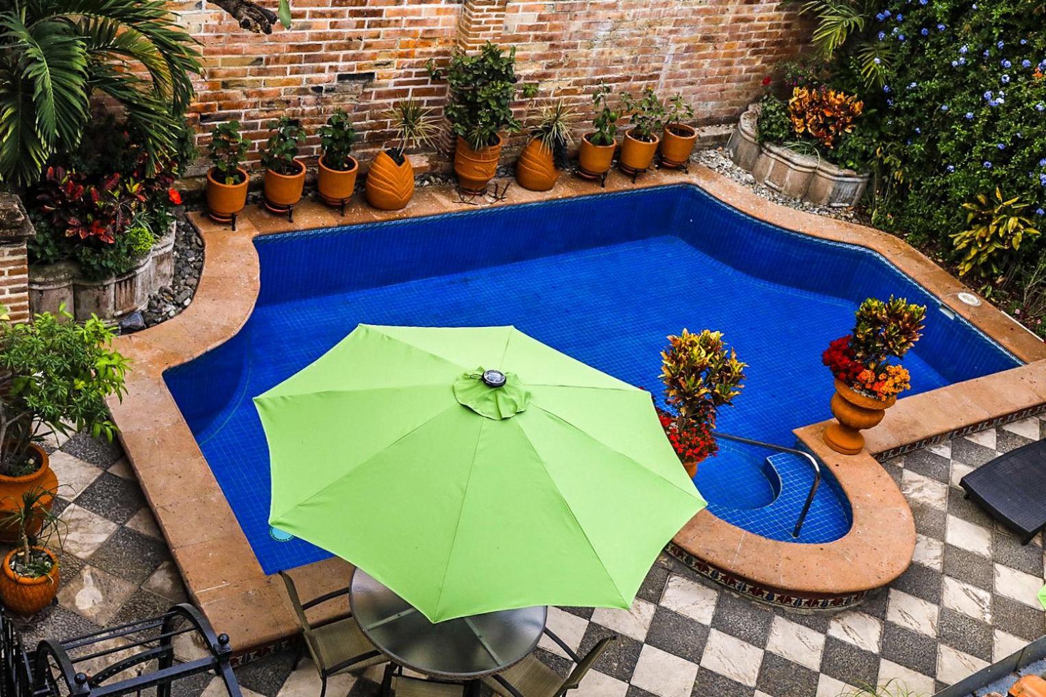 Casa Del Sol Inn Ахихик Екстериор снимка