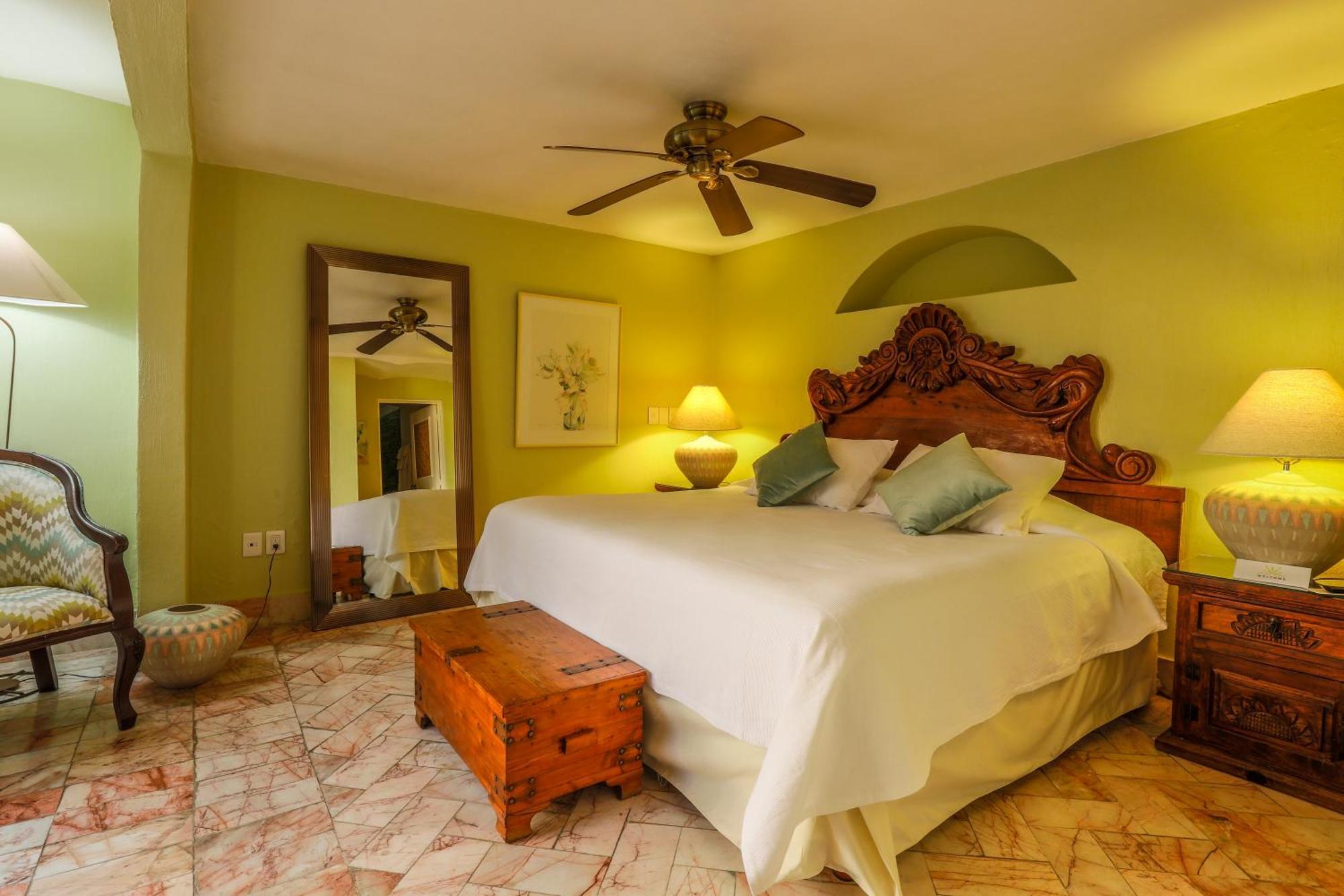 Casa Del Sol Inn Ахихик Екстериор снимка